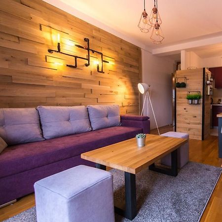 Apartment Lamar - Entry With Pin 0 - 24H, Underground Parking Garage, Elevator Slavonski Brod Exterior foto