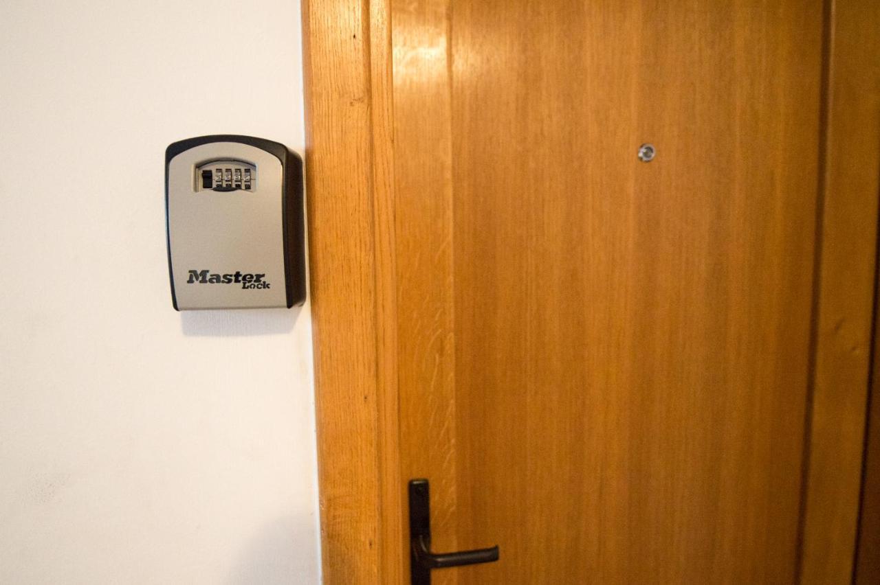 Apartment Lamar - Entry With Pin 0 - 24H, Underground Parking Garage, Elevator Slavonski Brod Exterior foto