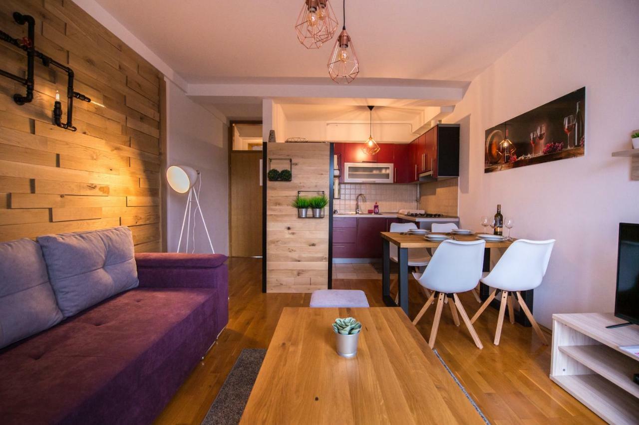 Apartment Lamar - Entry With Pin 0 - 24H, Underground Parking Garage, Elevator Slavonski Brod Exterior foto