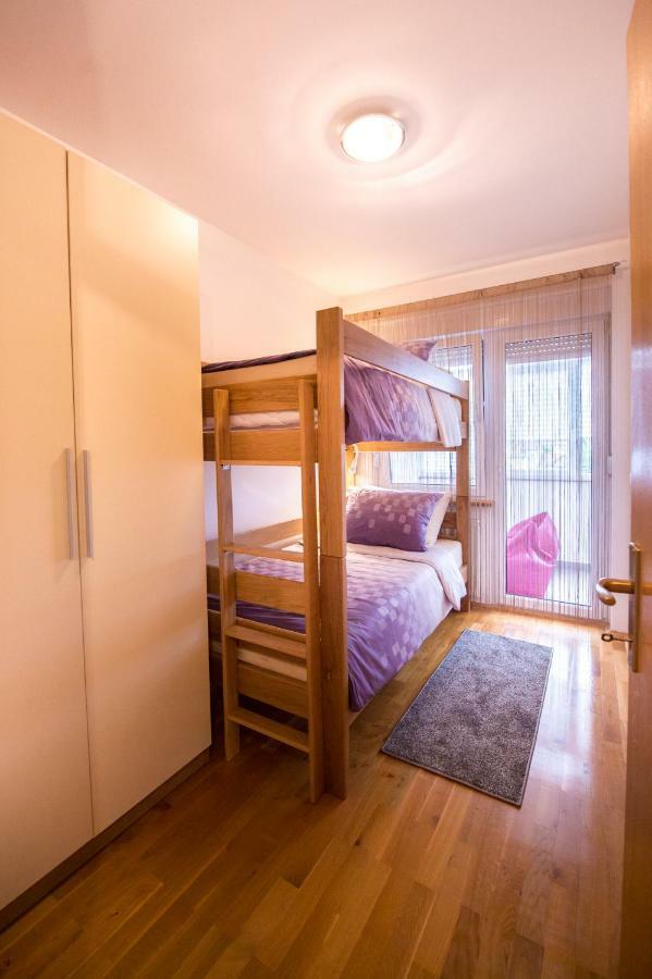 Apartment Lamar - Entry With Pin 0 - 24H, Underground Parking Garage, Elevator Slavonski Brod Exterior foto